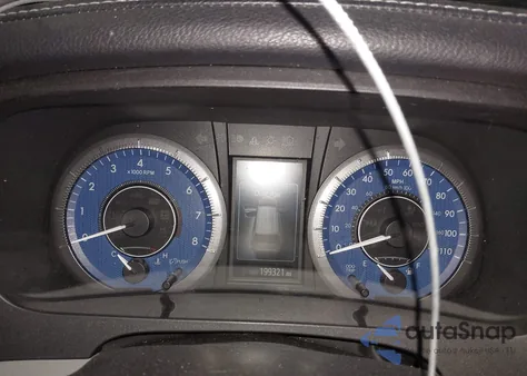 2016 Toyota Sienna Xle Premium 8 Passenger из США, поврежденный, VIN 5TDYK3DCXGS699048